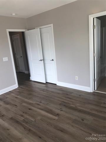 Building Photo - 105 Singleton Rd