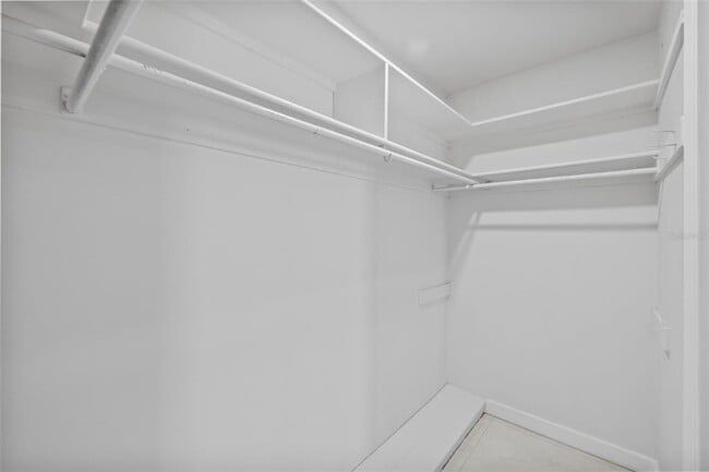 Building Photo - 1905 Oro Ct