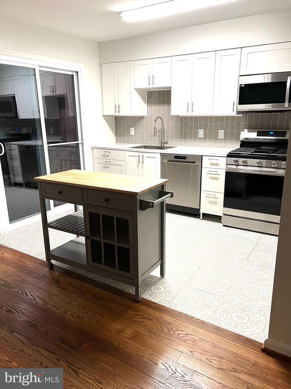 Building Photo - 14847 Winding Loop