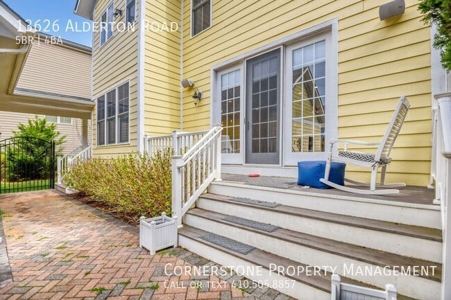 Building Photo - 13626 Alderton Rd