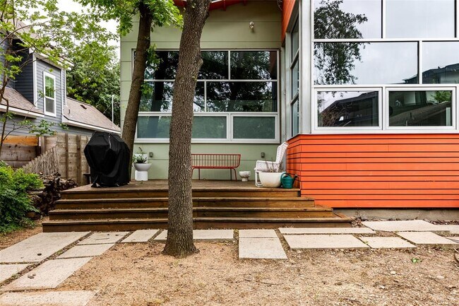 Building Photo - 1504 Treadwell St