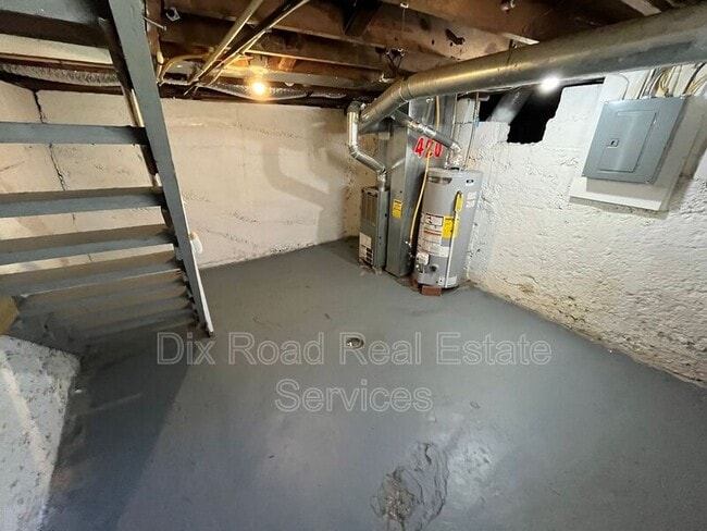 Building Photo - 1620-1620 Taylor Ave