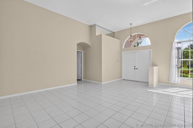 Building Photo - 10031 Lexington Estates Blvd