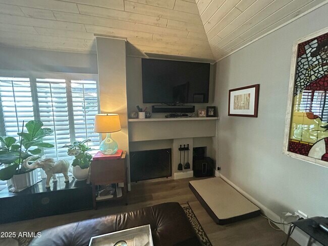 Building Photo - 9991 E Purdue Ave