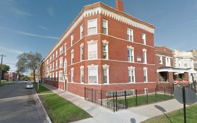 Building Photo - 3454 W Lexington St 715-21 S St Louis Chicago, IL 60624