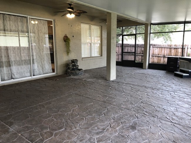 Building Photo - 10522 Angler Ct