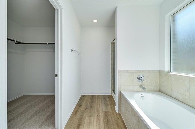 Building Photo - 1015 Ascari Ct