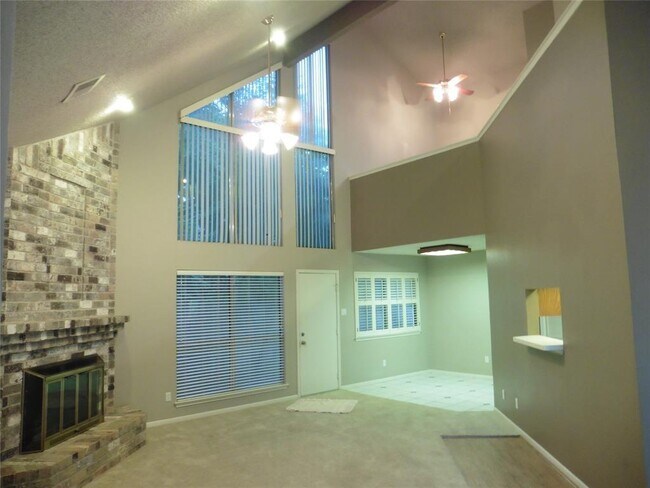 Building Photo - Duncaster Drive, Missouri City, TX 77459 - 3 BR 2.5 BA single-family home