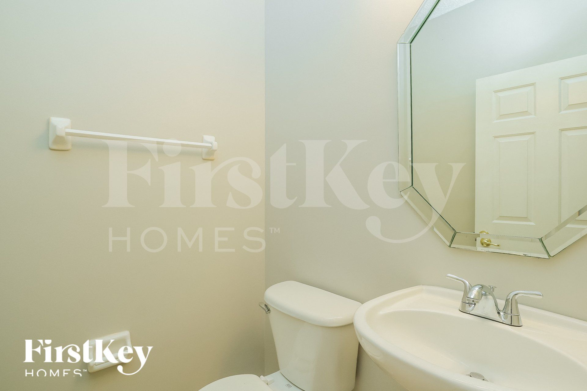 Building Photo - 723 Candlebark Dr