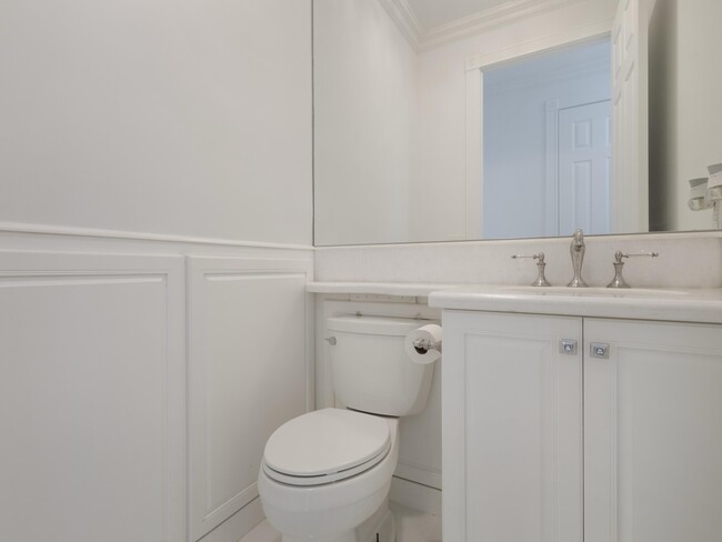 Building Photo - 21713 Marigot Dr