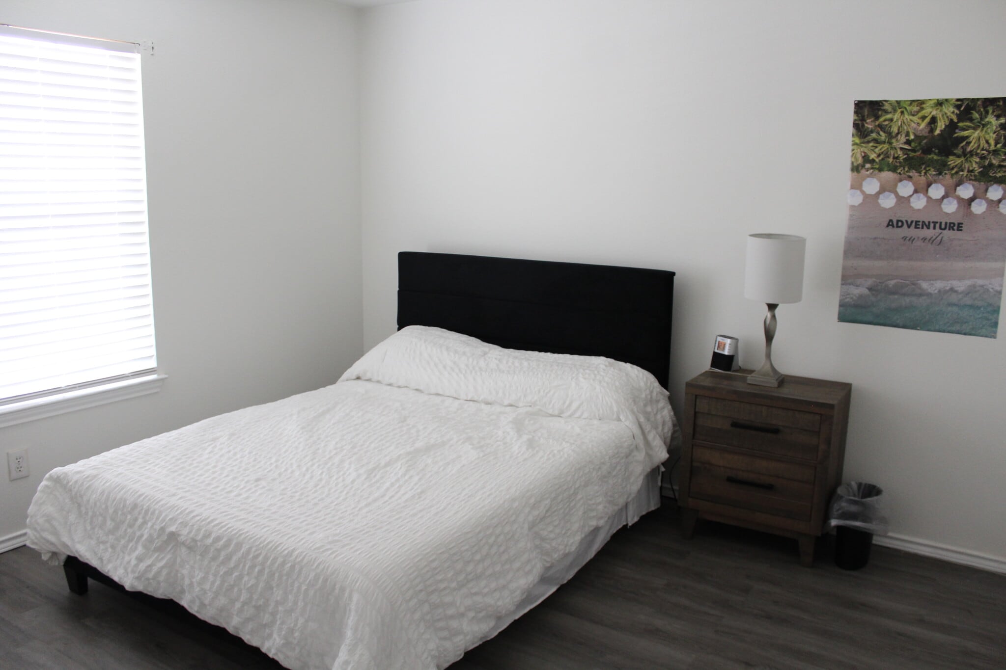 Building Photo - 311 Lebanon St