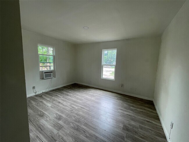 Building Photo - 4602 Leffingwell St