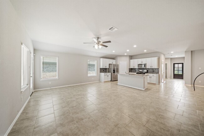 Building Photo - 13919 Leigh Lake Ln