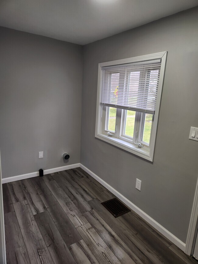 Building Photo - 53710 Quimby Ave