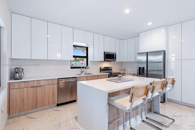 Building Photo - 10940 SW 180th St