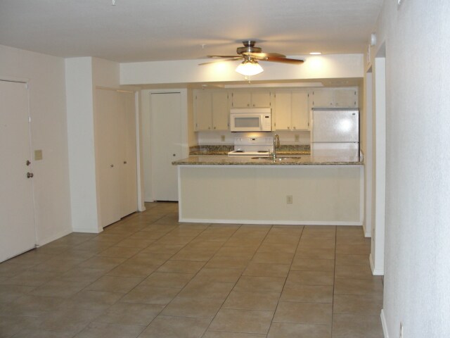 Primary Photo - 7777 E Main St