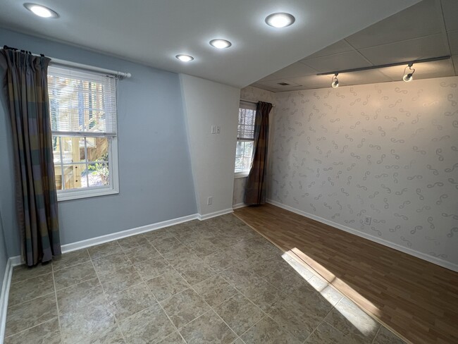 Bedroom 1 just down the hall way with windows. - 3617 Sunset Rdg