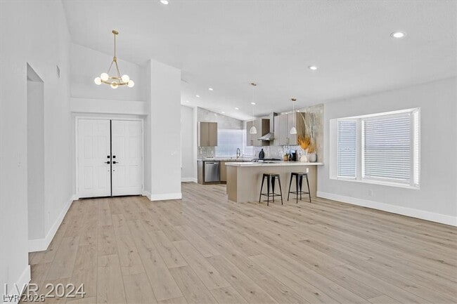 Building Photo - 8 Barton Spring Cir