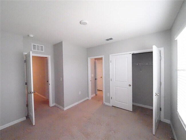 Building Photo - 4444 Aqua Mirage St