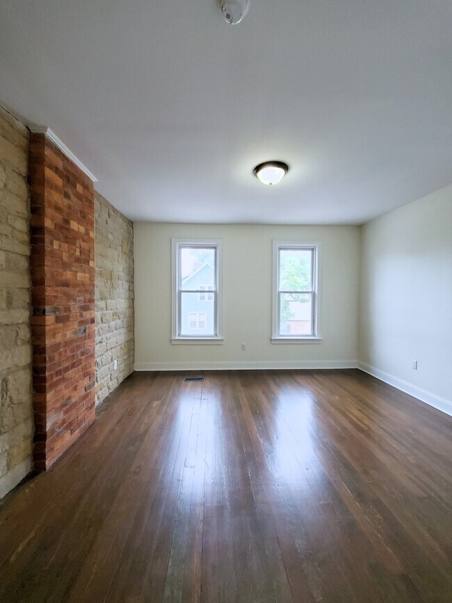 Bedroom 1 - 142 E Maynard Ave