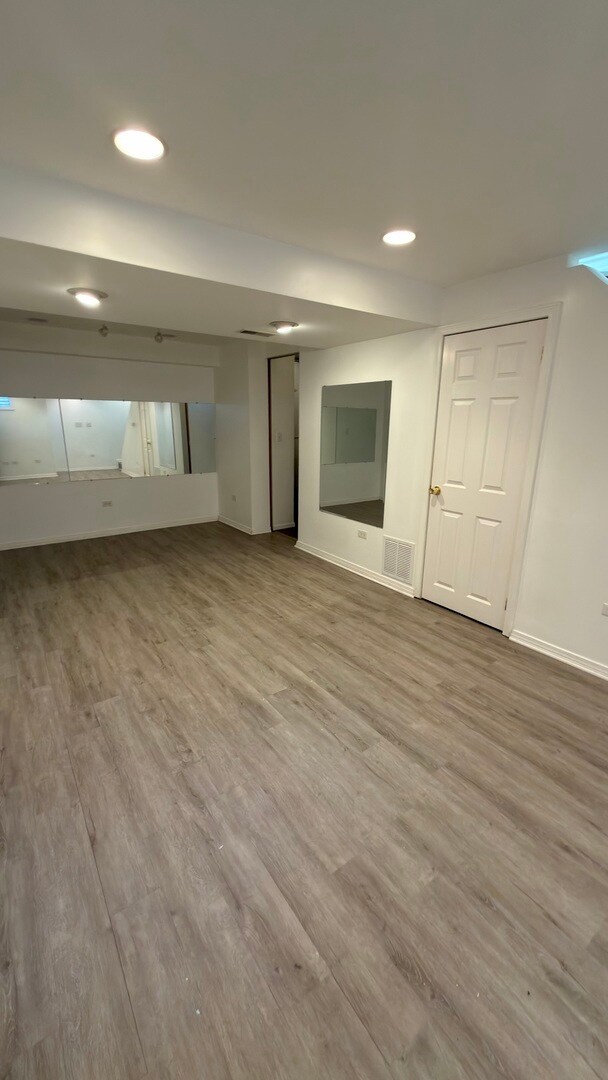 Building Photo - 8114 160th St