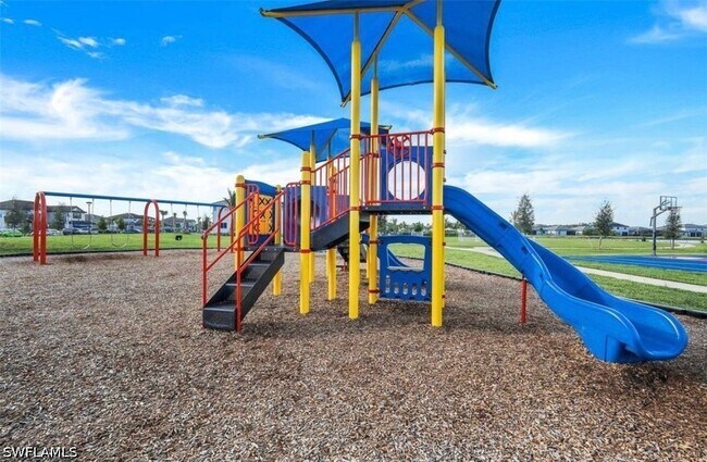 Building Photo - 11299 Canopy Loop