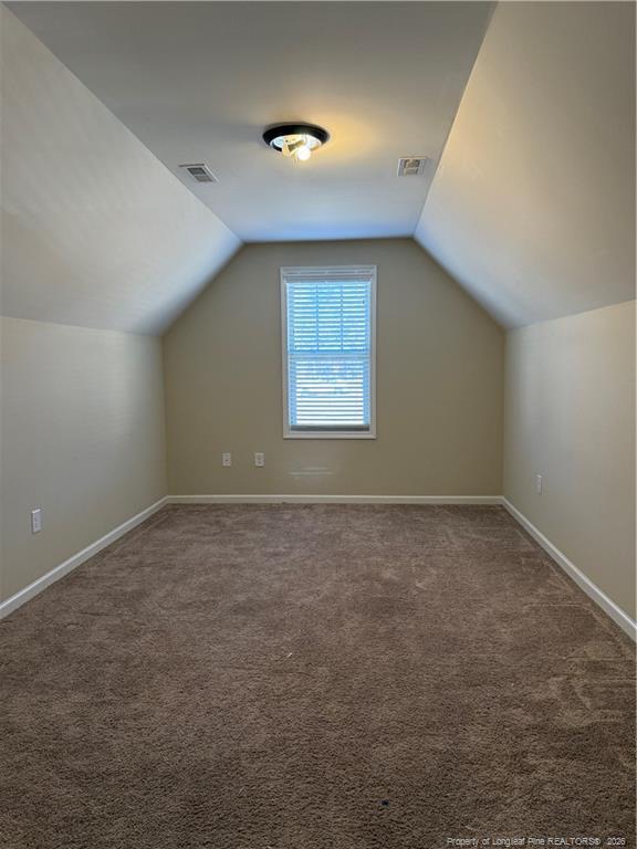 Building Photo - 22 Raintree Ln
