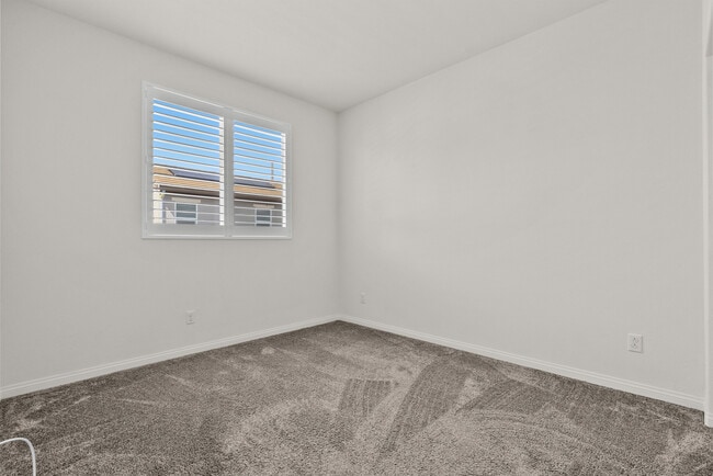 Building Photo - 14610 Isla Vista Dr