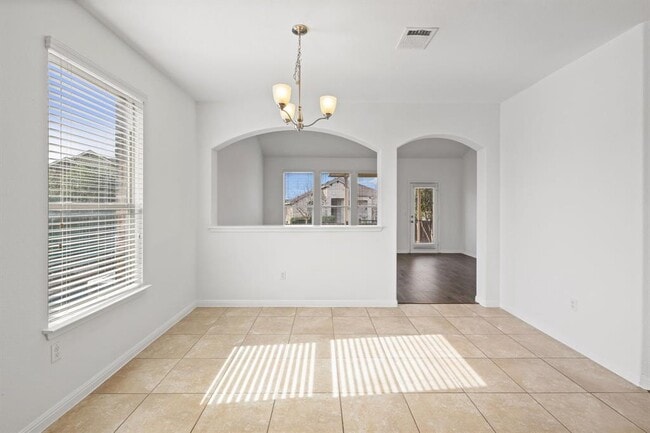 Building Photo - 10906 Bruneau Trail