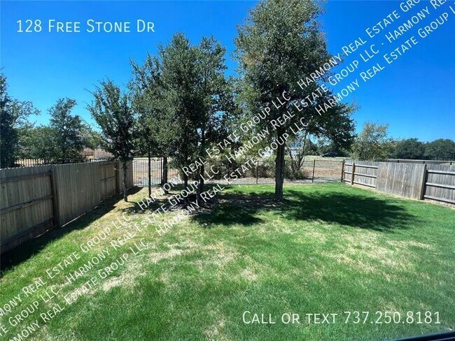 Building Photo - 128 Free Stone Dr