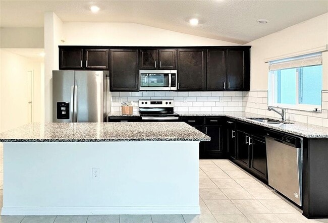 Building Photo - 3540 74th Ave Cir E