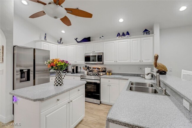 Building Photo - 1106 Jardin Dr