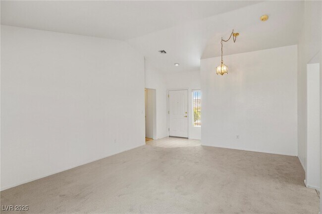 Building Photo - 10416 W Linfield Pl