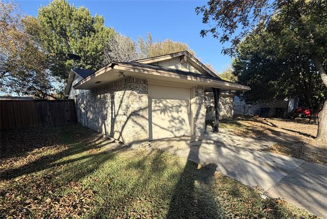 Primary Photo - 1021 Quebec Dr