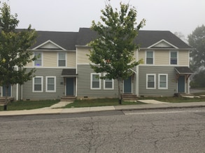 Building Photo - 435 Harding Ave