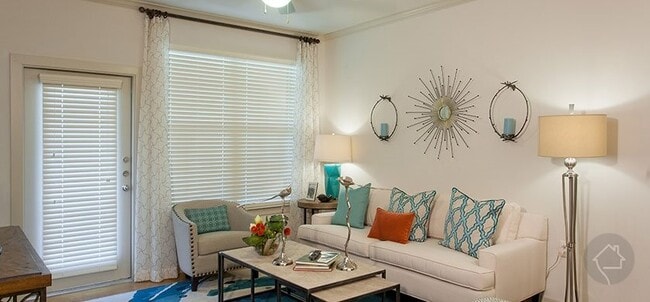 Building Photo - 9520 Spectrum Dr