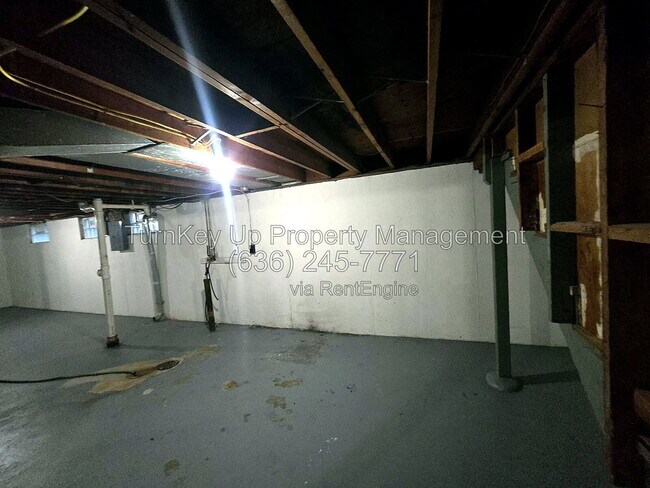 Building Photo - 1012 Forestwood Dr