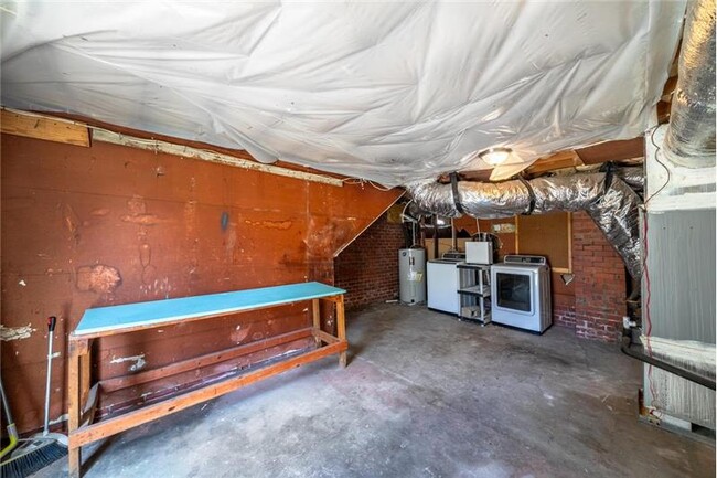 Building Photo - 1908 Paulsen St