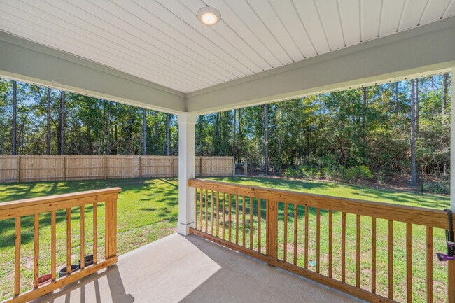 Building Photo - 3041 Heritage Plantation Blvd