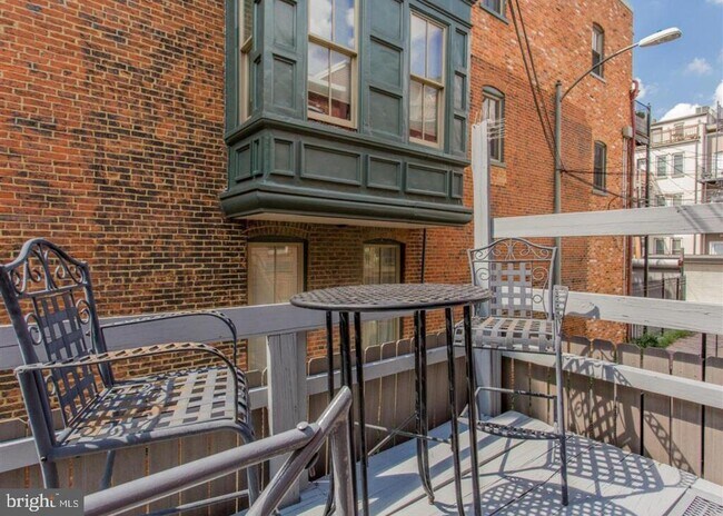 Building Photo - 500 M St NW