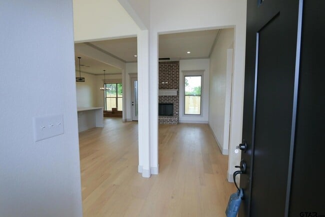 Building Photo - 11796 Jayden Ln