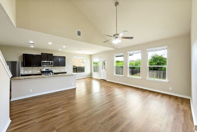 Building Photo - 2-Story Home with Greenbelt Views