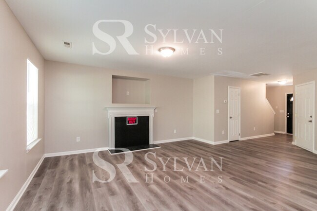 Building Photo - Coming HOME never felt so good!