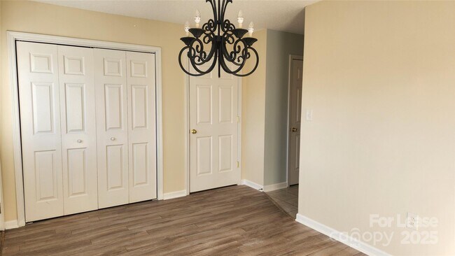 Building Photo - 110 Steam Engine Dr