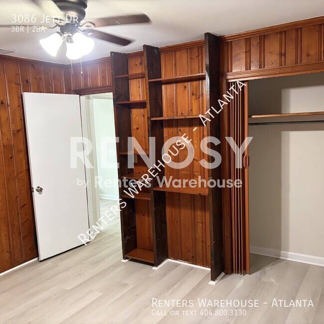 Building Photo - 3086 Jett Dr