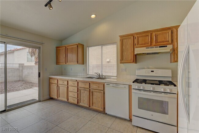 Building Photo - 4404 Wild Honey Ct