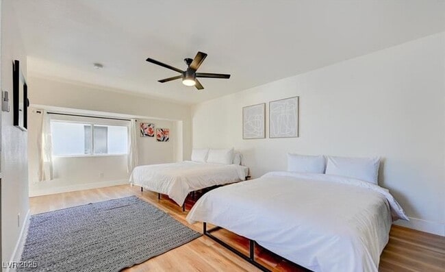 Building Photo - 1821 E Oakey Blvd