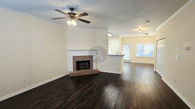 Building Photo - 4704 Liberty Square Dr