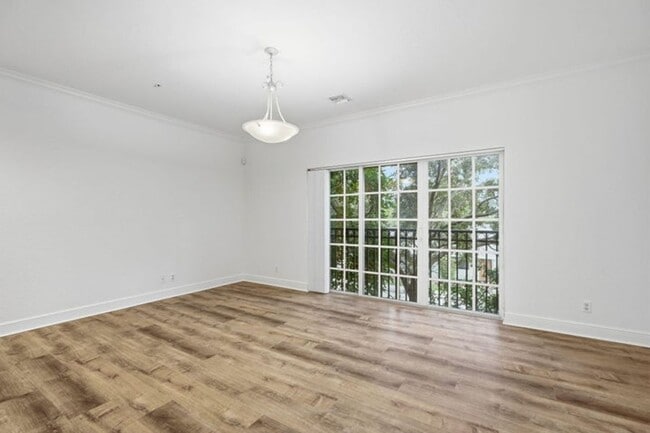 Building Photo - 531 S Federal Hwy