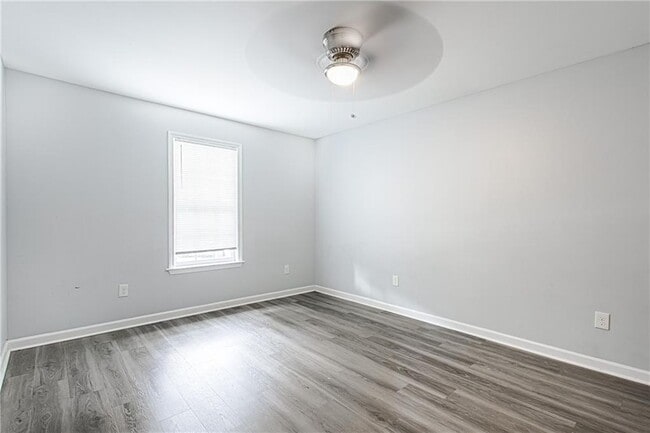 Building Photo - 389 Riverbrook Trail